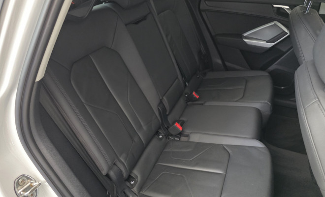 Audi Q3 Black S Line 1.4 TFSI S-tronic 2021 Gasolina-10