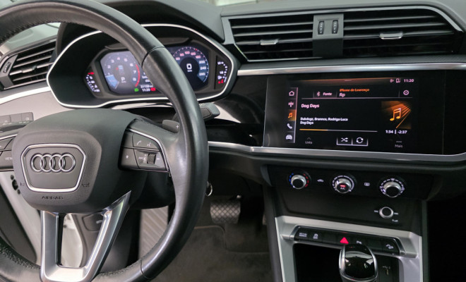 Audi Q3 Black S Line 1.4 TFSI S-tronic 2021 Gasolina-7