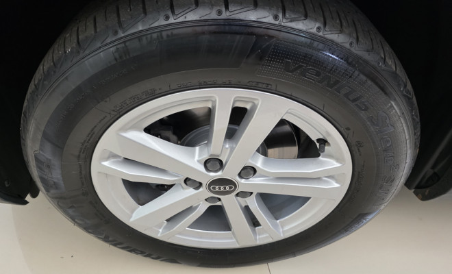 Audi Q3 Black S Line 1.4 TFSI S-tronic 2021 Gasolina-9