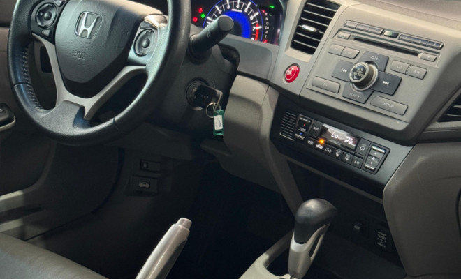 Honda Civic Sedan LXR 2.0 Flexone 16V Aut. 4p 2014 Flex-11