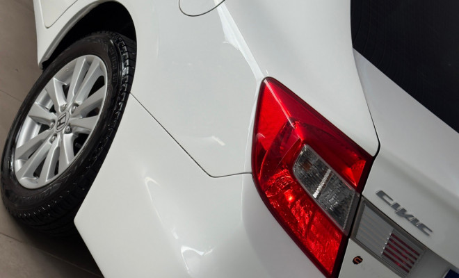 Honda Civic Sedan LXR 2.0 Flexone 16V Aut. 4p 2014 Flex-5