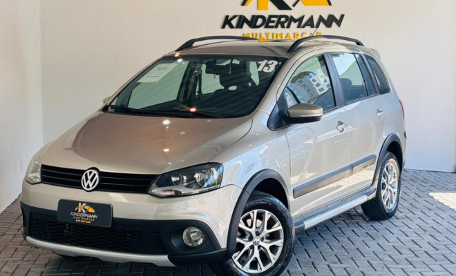 VW - VolksWagen SpaceCross I MOTION 1.6 Mi Total Flex 8V 2013 Flex-0