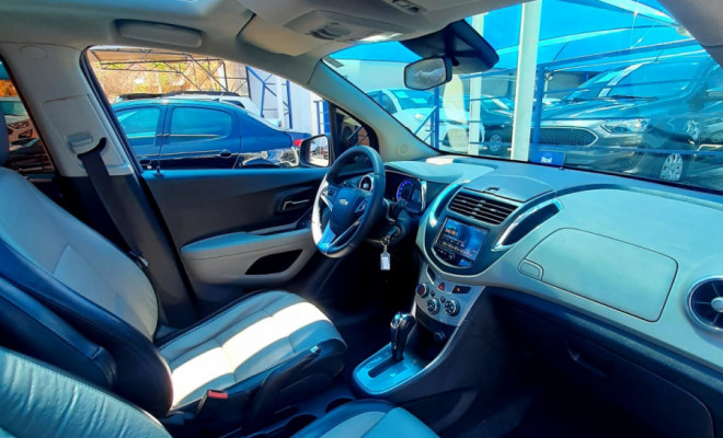 GM - Chevrolet TRACKER LTZ 1.8 16V Flex 4x2 Aut. 2014 Flex-12