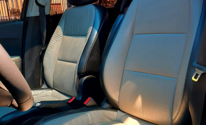 GM - Chevrolet TRACKER LTZ 1.8 16V Flex 4x2 Aut. 2014 Flex-5