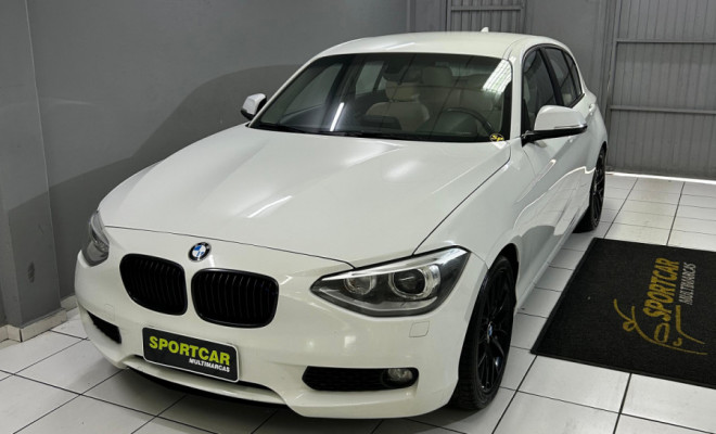 BMW 118iA/ Urban/Sport 1.6 TB 16V 170cv 5p 2015 Gasolina-0