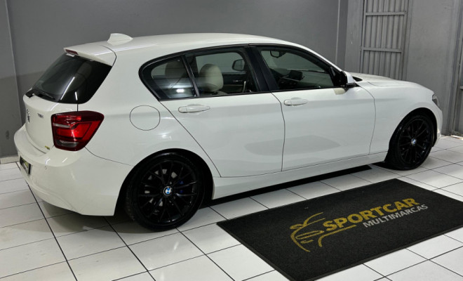 BMW 118iA/ Urban/Sport 1.6 TB 16V 170cv 5p 2015 Gasolina-8