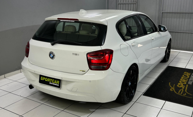 BMW 118iA/ Urban/Sport 1.6 TB 16V 170cv 5p 2015 Gasolina-7