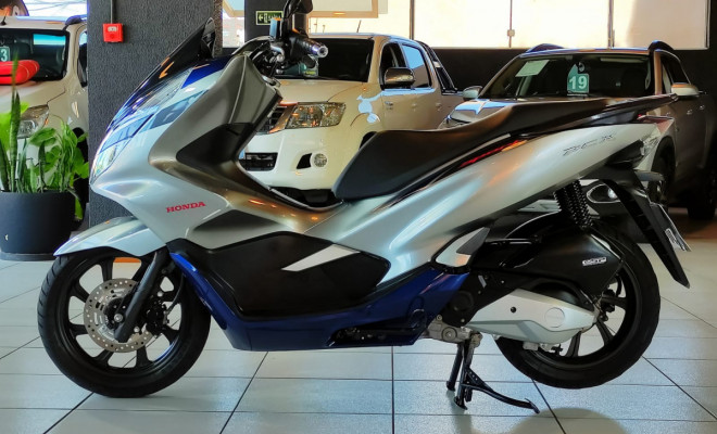 HONDA PCX 150 SPORT 2021 Gasolina-1