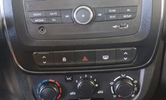 Renault KWID Zen 1.0 Flex 12V 5p Mec. 2024 Flex-8