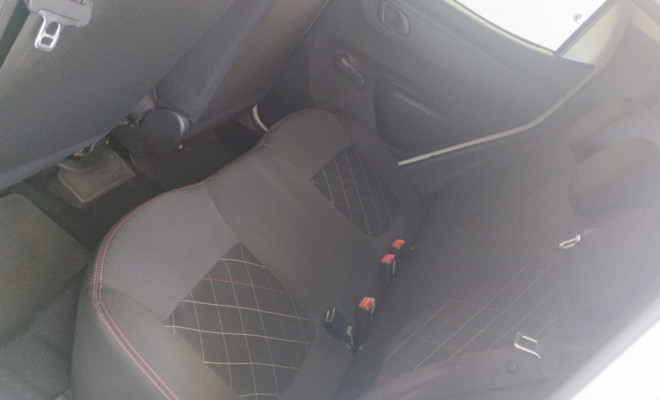 Renault KWID Zen 1.0 Flex 12V 5p Mec. 2024 Flex-9