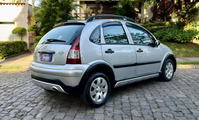 Citroën C3 XTR 1.4 Flex 8V 5p 2011 Flex-17