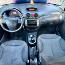 Citroën C3 XTR 1.4 Flex 8V 5p 2011 Flex-12