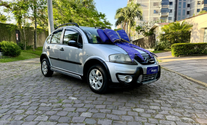 Citroën C3 XTR 1.4 Flex 8V 5p 2011 Flex-0