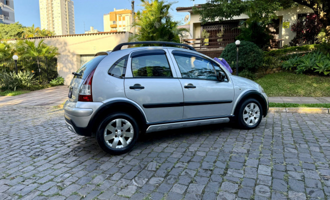 Citroën C3 XTR 1.4 Flex 8V 5p 2011 Flex-19