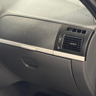 Fiat Palio ELX 1.0 Fire/30 Anos F. Flex 8V 4p 2005 Flex-9