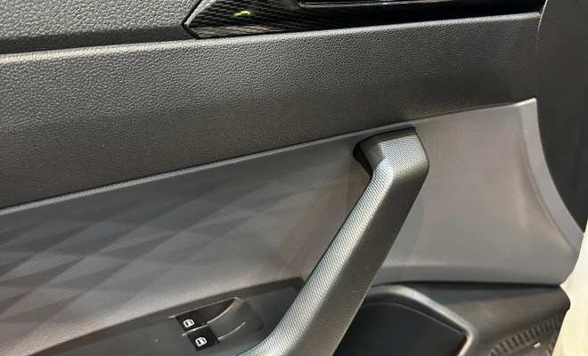 VW - VolksWagen Polo Track 1.0 Flex 12V 5p 2025 Flex-11