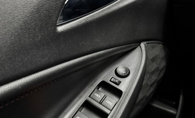 GM - Chevrolet ONIX HATCH RS 1.0 TB 12V Flex 5p Aut. 2024 Flex-8