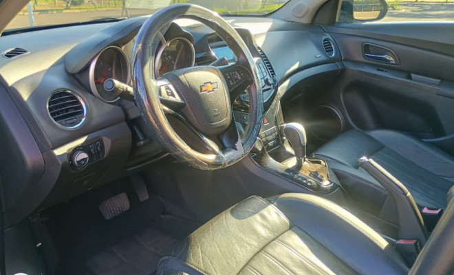 GM - Chevrolet CRUZE LT 1.8 16V FlexPower 4p Aut. 2012 Flex-4
