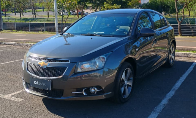 GM - Chevrolet CRUZE LT 1.8 16V FlexPower 4p Aut. 2012 Flex