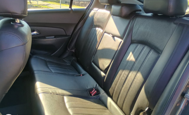 GM - Chevrolet CRUZE LT 1.8 16V FlexPower 4p Aut. 2012 Flex-5