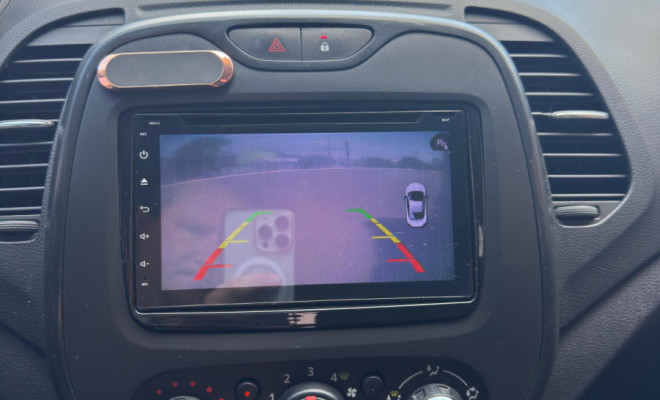 Captur Life 1.6 Automático 2019 - Design que atrai olhares, tecnologia que facilita sua vida! Captur Life 1.6 Automático 2019.-4