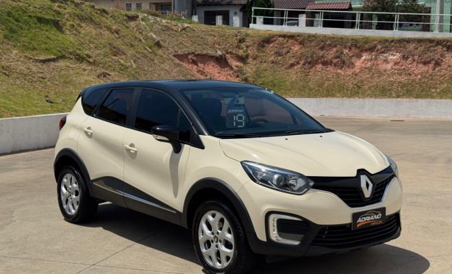 Captur Life 1.6 Automático 2019 - Design que atrai olhares, tecnologia que facilita sua vida! Captur Life 1.6 Automático 2019.-13