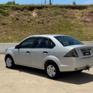 Fiesta Sedan 1.6 2011: O sedan completo e confiável que cabe no seu bolso!-13