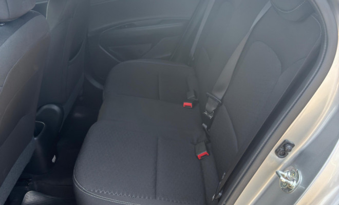 Seu próximo carro com cheiro de novo! HB20 Vision 1.0 2022 - Apenas 31 mil km!-8