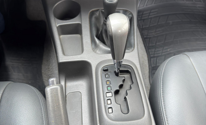 Hilux CD SRV 4x4 2.7 Aut. 2013 FLEX - A Lenda das Picapes, Pronta para Qualquer Desafio!-5