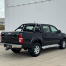 Hilux CD SRV 4x4 2.7 Aut. 2013 FLEX - A Lenda das Picapes, Pronta para Qualquer Desafio!-2