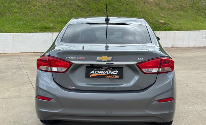 CRUZE LTZ 1.4 TURBO 2023 | TECNOLOGIA, PERFORMANCE E UM PACOTE COMPLETO DE OPCIONAIS!-1