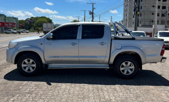 Toyota Hilux CD SR 4x2 2.7 16V/2.7 Flex Aut. 2013 Flex-6