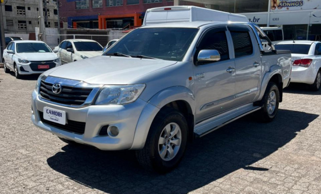 Toyota Hilux CD SR 4x2 2.7 16V/2.7 Flex Aut. 2013 Flex