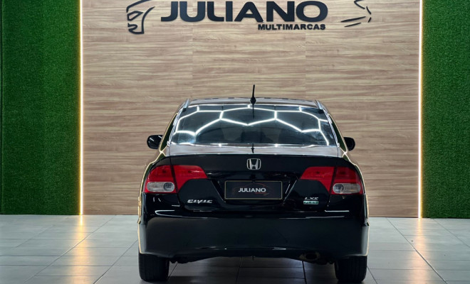 Honda Civic Sedan LXS 1.8/1.8 Flex 16V Mec. 4p 2010 Flex-12