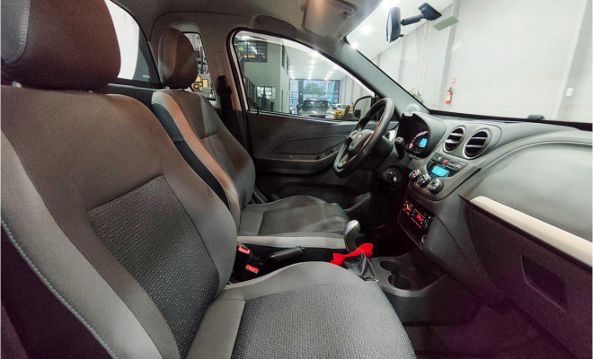 GM - Chevrolet MONTANA LS 1.4 ECONOFLEX 8V 2p 2021 Flex-12