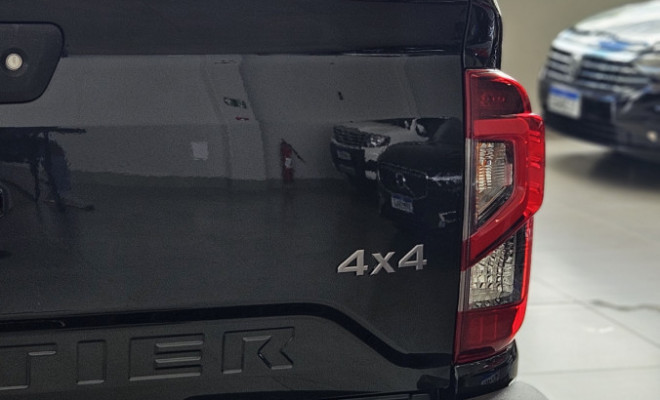 Nissan Frontier PRO4X CD 4x4 2.3 Bi-TB Die. Aut 2024 Diesel-9