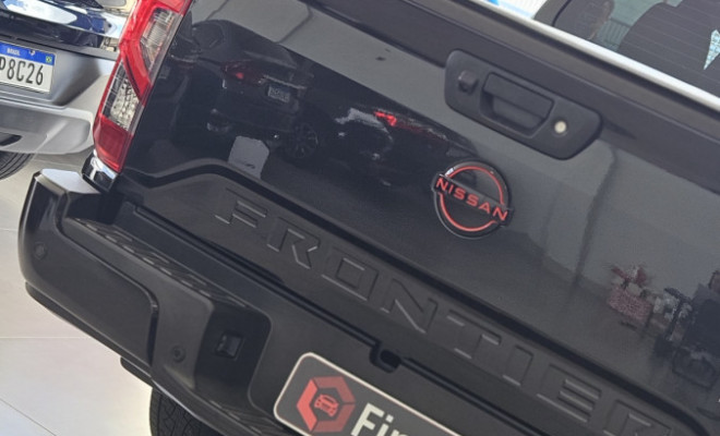 Nissan Frontier PRO4X CD 4x4 2.3 Bi-TB Die. Aut 2024 Diesel-6