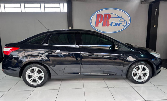 Ford Focus Sed. TI./TI.Plus 2.0 16V Flex  Aut 2014 Flex-4