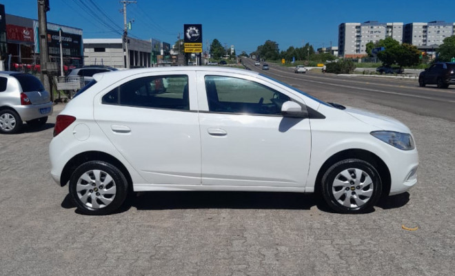 GM - Chevrolet ONIX HATCH LT 1.0 8V FlexPower 5p Mec. 2015 Flex-2