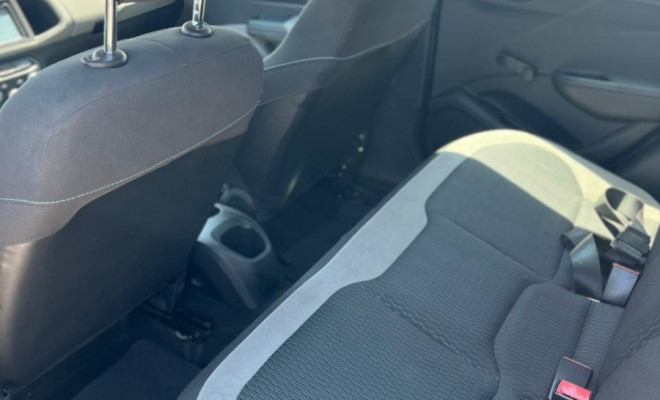 GM - Chevrolet ONIX HATCH LT 1.0 8V FlexPower 5p Mec. 2015 Flex-9