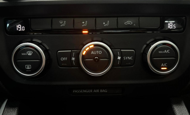 VW - VolksWagen JETTA Comfortline 2.0 T.Flex 8V 4p Tipt. 2014 Flex-13