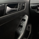 VW - VolksWagen JETTA Comfortline 2.0 T.Flex 8V 4p Tipt. 2014 Flex-5