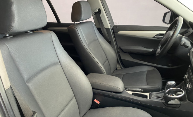 BMW X1 SDRIVE 18i 2.0 Aut 2014-8