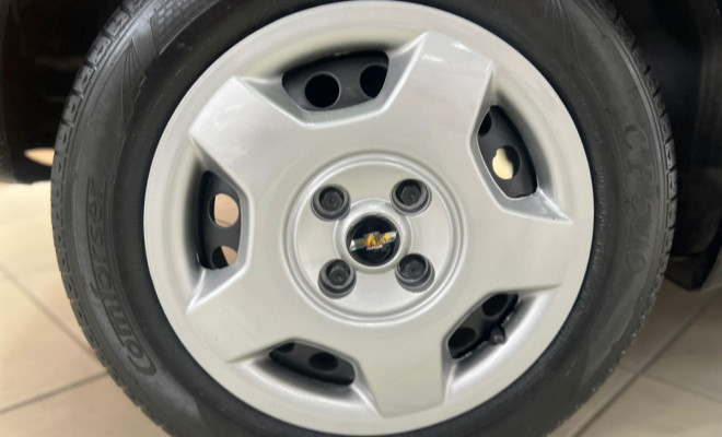 GM - Chevrolet Corsa Hat. Premium 1.4 8V ECONOFLEX 5p 2010 Flex-11