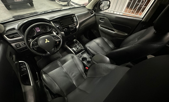 Mitsubishi L200 Triton Sport HPE 2.4 CD Diesel Aut. 2018 Flex-7