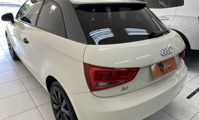 Audi A1 1.4 TFSI C/ Teto Aut 2012-2