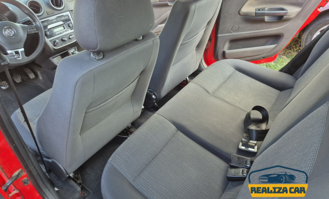 VW - VolksWagen VOYAGE 1.6/1.6 City  Mi Total Flex 8V 4p 2014 Flex-4