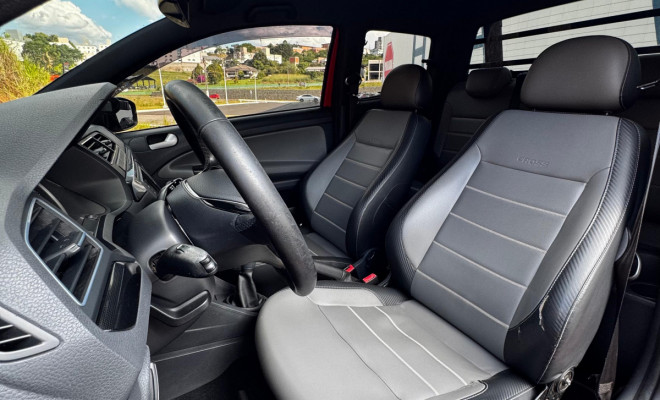 VW - VolksWagen Saveiro CROSS 1.6 T.Flex 16V CD 2018 Flex-4