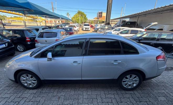 Citroën C4 GLX 2.0 Flex 16V 5p Aut. 2011 Flex-7