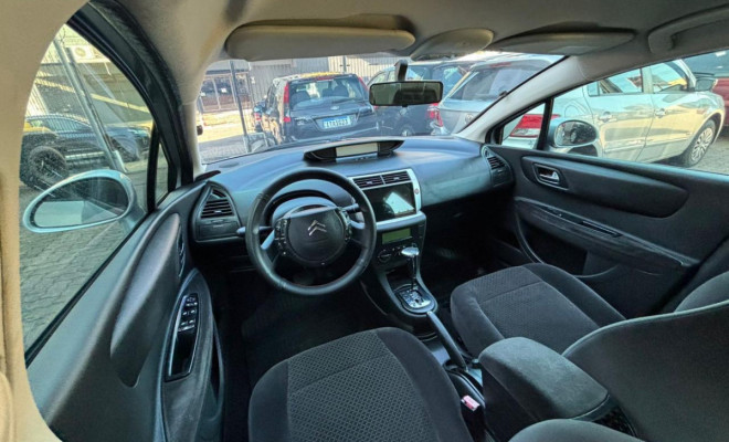 Citroën C4 GLX 2.0 Flex 16V 5p Aut. 2010 Flex-6